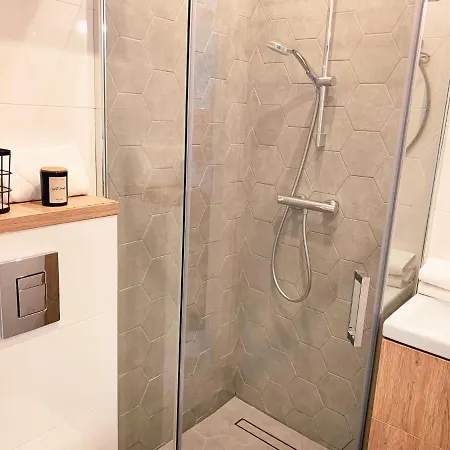 A 200 M Do Plazy アパート *